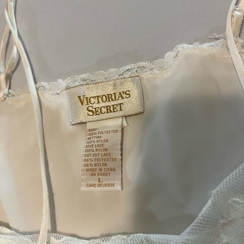 Vintage Gold label Victoria Secret ivory white night gown L - Picture 5 of 10